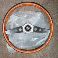 Volanti vintage in legno