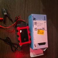 Caricabatteria per Auto e moto 