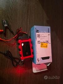 Caricabatteria per Auto e moto 
