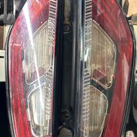 Fanali posteriore grande punto