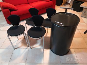 4 sgabelli con contenitore 