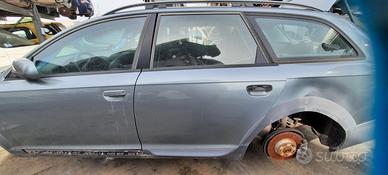 AUDI A6 ALLROAD QUATTRO 2010 - PORTA POSTERIORE SI