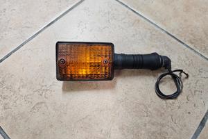 Freccia Yamaha XT 600