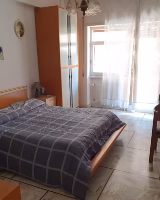 Stanza matrimoniale esclusivamente uso singola