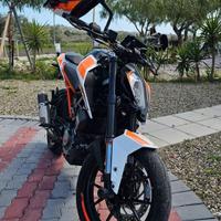 Ktm duke 125