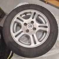 Cerchi e gomme invernali Micra K12