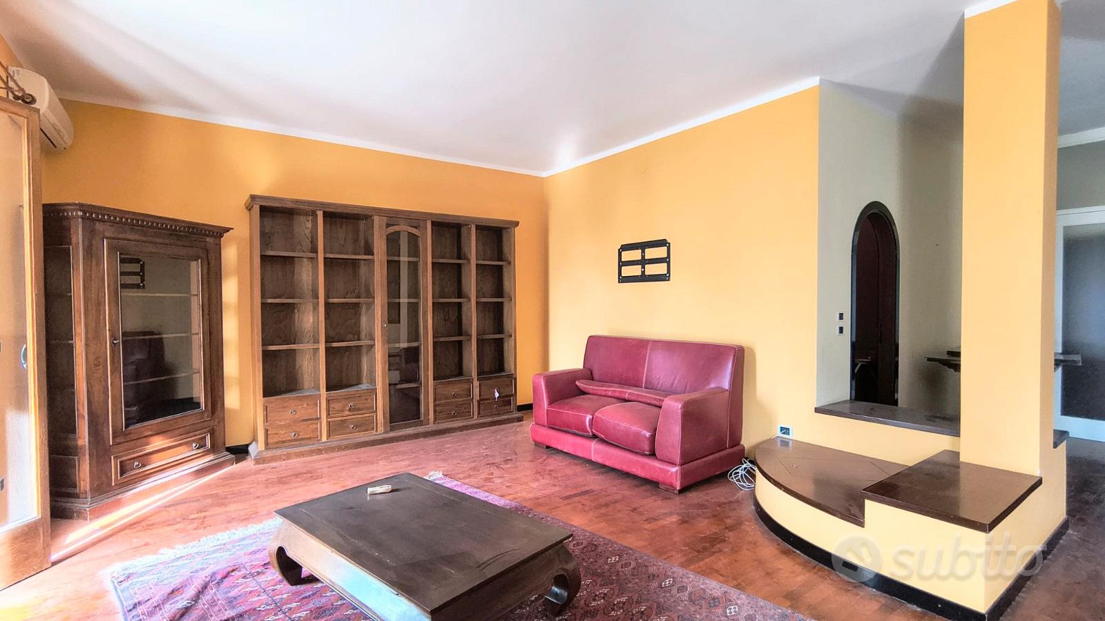 Appartamento con terrazzo - Vista 2