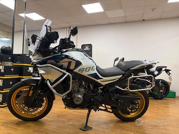 Cf Moto 800MT EXPLORER