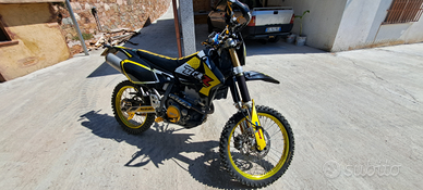 Suzuki DR-Z 400SM