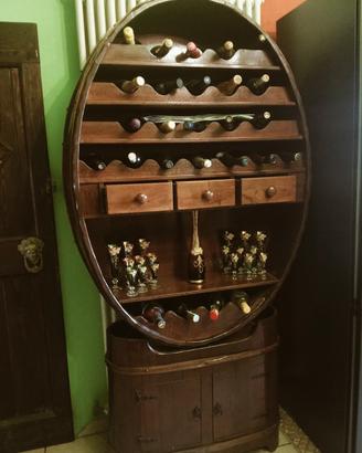 cantinetta con basamento