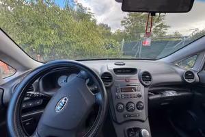 Kia Carens anno 2009 2.0 140 CV