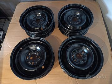 cerchi a canale rovesciato da 13" 4,5J FIAT panda 