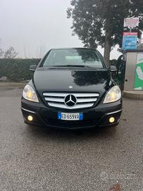 Mercedes B160