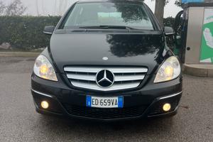 Mercedes B160