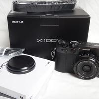 Fujifilm X100V + Scatola Solo 9200 Scatti