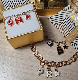 Bracciale portafortuna con iniziale 