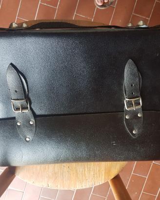 Borsa Portautensili Vintage in Cuoio con Tracolla