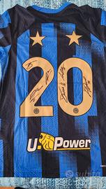 Maglia Inter scudetto 2 stella autografata  COA 