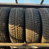 4 Gomme kumho invernali su cerchio