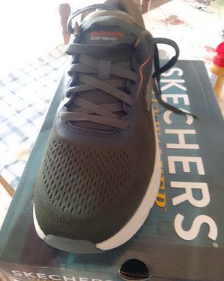 scarpe per uomo 