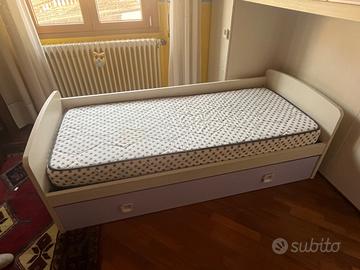 Letto singolo con letto estraibile