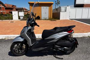 Piaggio Beverly 300  – 2021