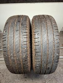 gomme 215/70/15c michelin al 85%