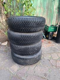 gomme Land Rover 215/65 r 16