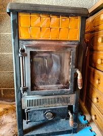 Stufa a legna Nordica 