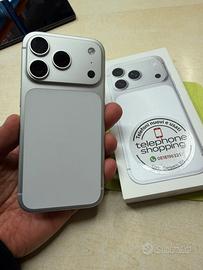 iPhone 17 pro 256GB garanzia italia