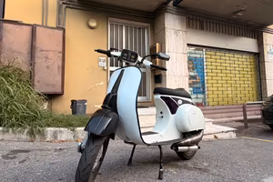 Vespa 50 special
