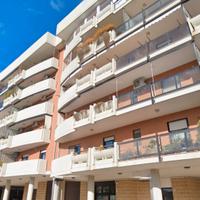 Valenzano Trilocale finemente arredato Hotel Feder