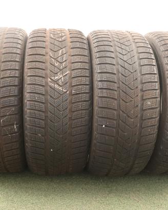 Gomme Pirelli Sottozero 3 235 35 19 inverno