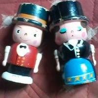 4 statuine FESTE pasquali Portauovo legno decorato