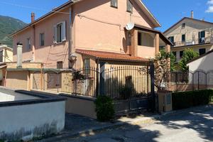 3 LOCALI A CASTEL DI SANGRO