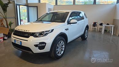 Land Rover Discovery Sport 2.0 TD4 150 CV AWD