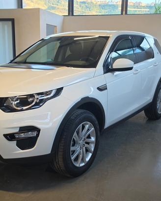 Land Rover Discovery Sport 2.0 TD4 150 CV AWD