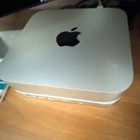 Mac mini con chip Apple M1 + HUB esterno.