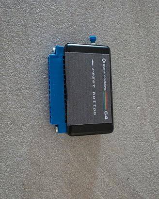Commodore 64  ( Biscottone )