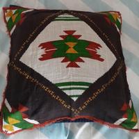 Zara bandana azteca