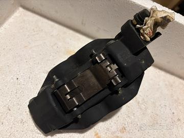 Pinza freno brembo