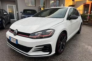 Volkswagen Golf GTI Performance 2.0 TSI 5p. BlueMo