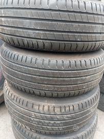 4 gomme Michelin come Nuove 235.65.17