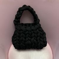 Borsetta fatta a mano