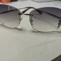 Occhiali da sole griffati