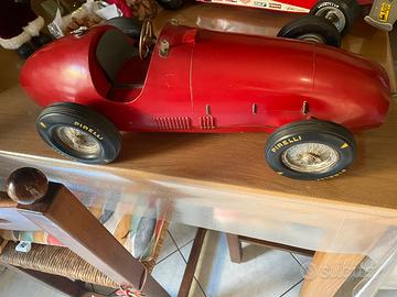 Ferrari 500 F2 Distillerie Toschi