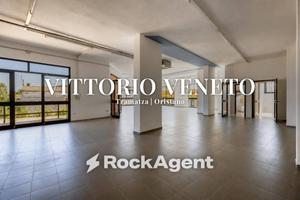 Immobile di 319 m² con 1 locale a Tramatza