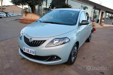 Lancia Ypsilon 1.0 FireFly 5 porte S&S Hybrid Ecoc