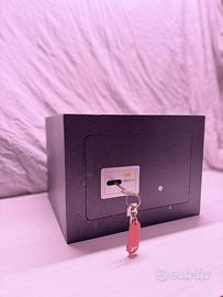 Cassaforte con chiave Yale Hotel Line