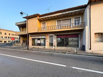 NEGOZIO A MAZZANO